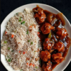 'Chilli Paneer with Fried Rice/Noodles